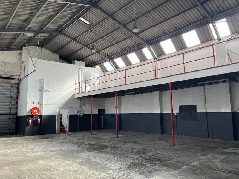 To Let commercial Property for Rent in Killarney Gardens Western Cape
